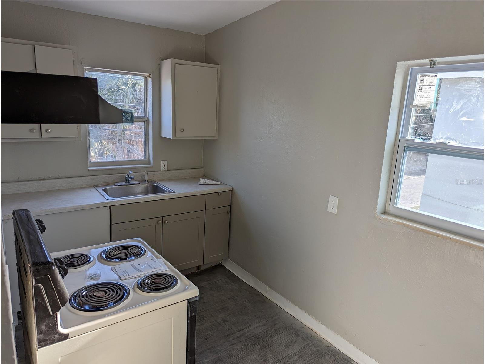 2000 Queensboro Avenue S #A Saint Petersburg FL 33712 R4910907 image8