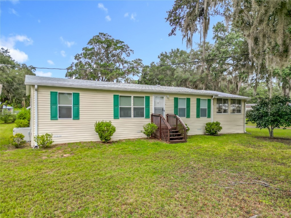 2000 SE 172nd Terrace Silver Springs FL 34488 OM712450 image1