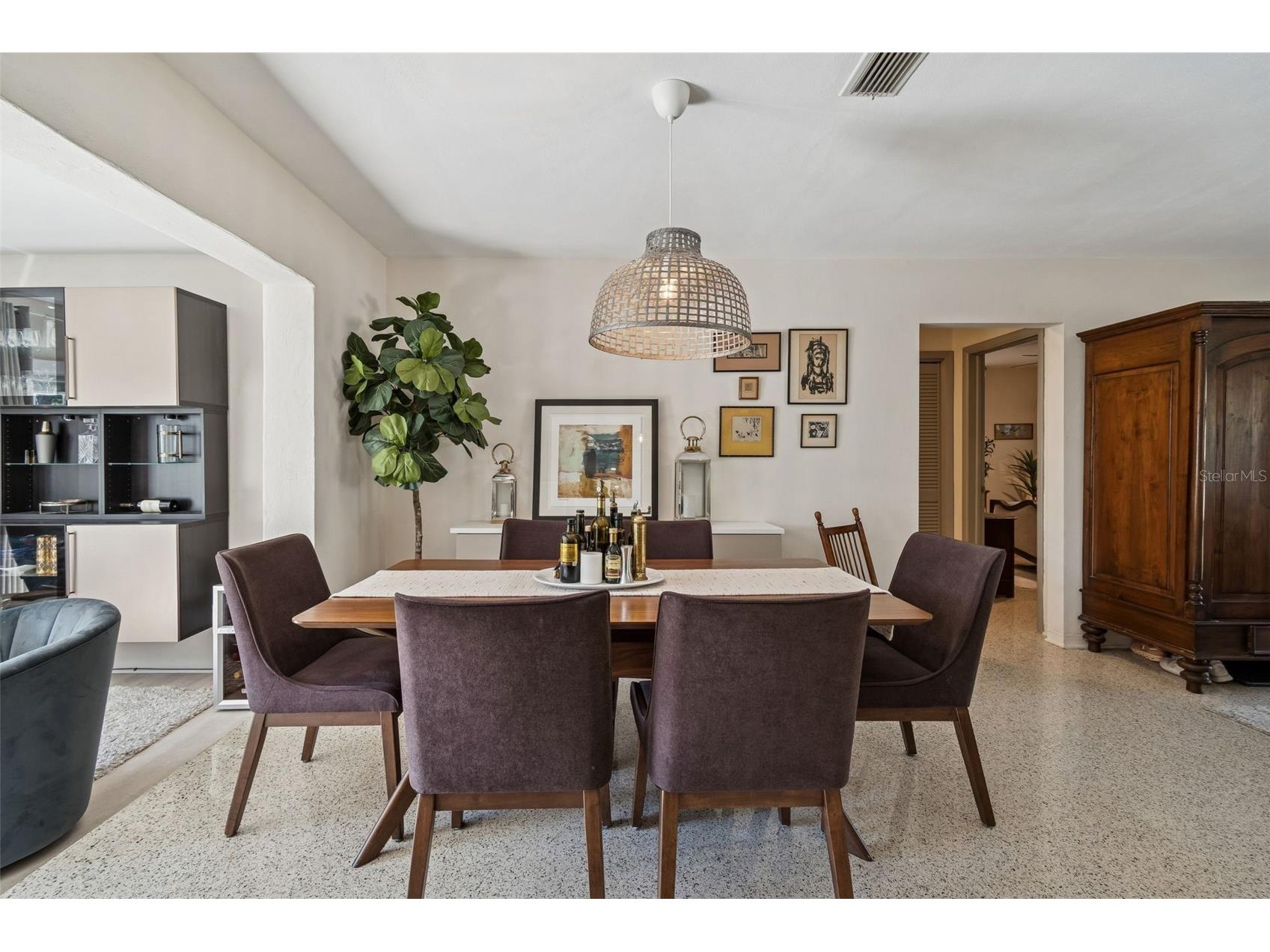 2000 Serpentine Circle S Saint Petersburg FL 33712 TB8470786 image20