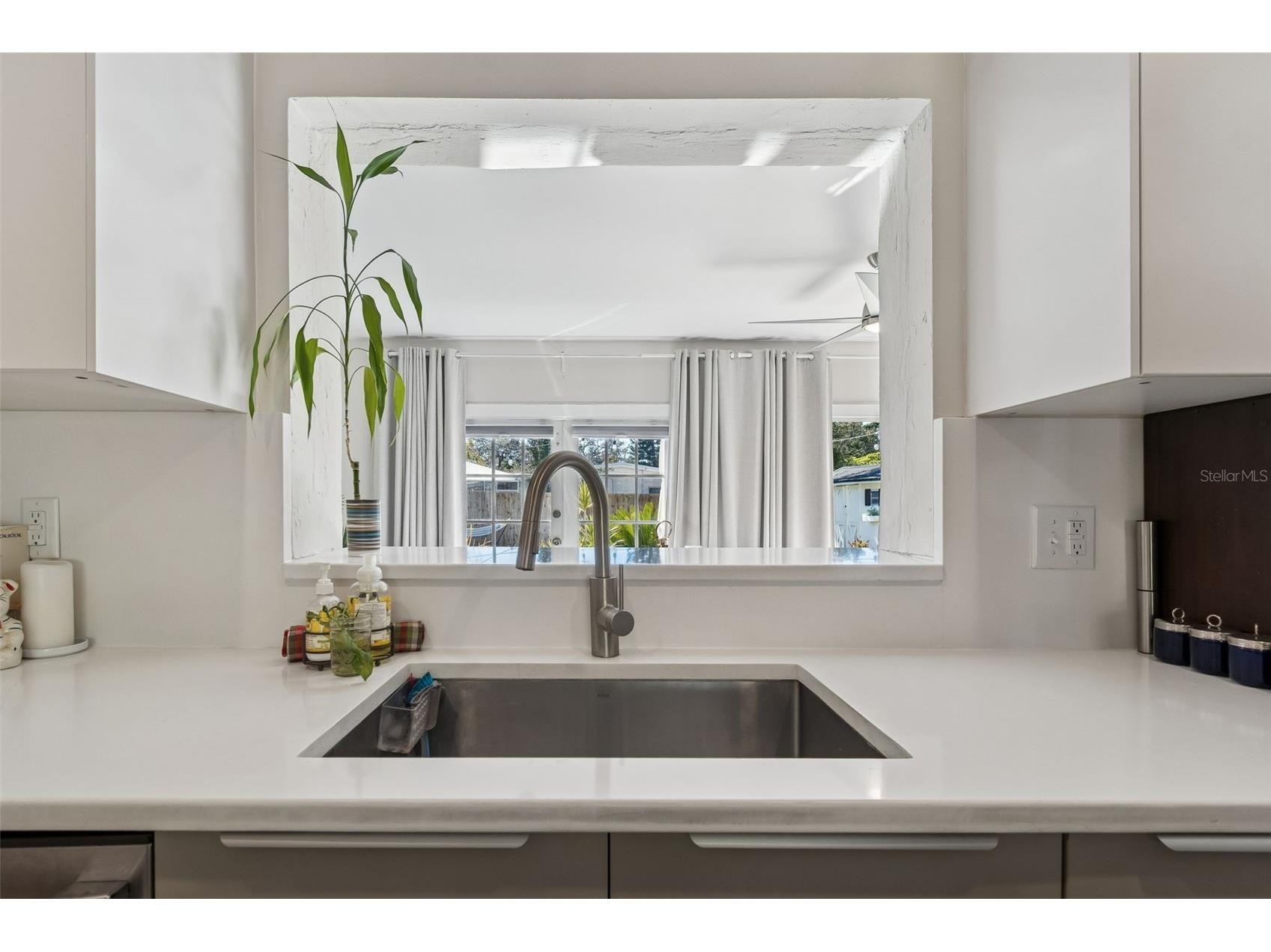 2000 Serpentine Circle S Saint Petersburg FL 33712 TB8470786 image26