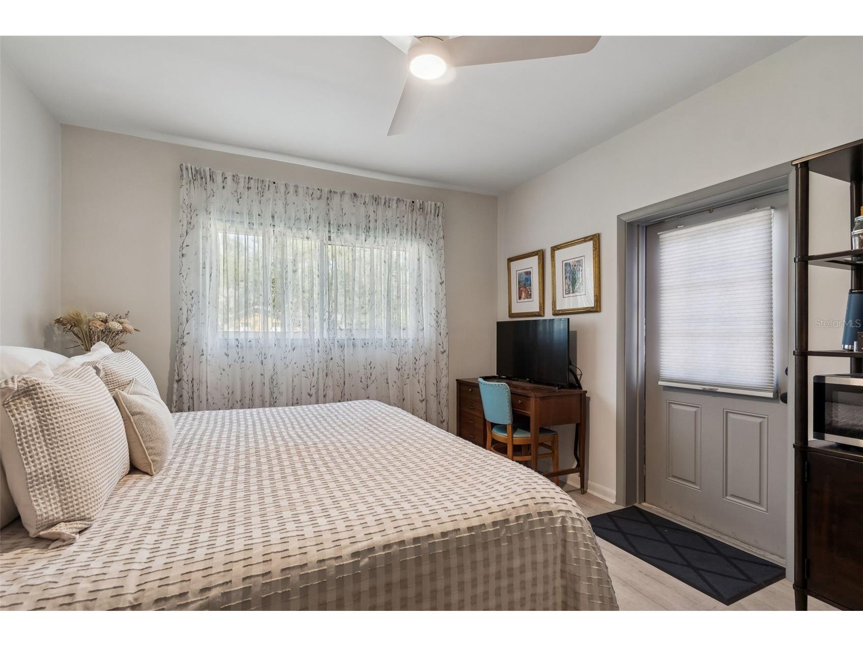 2000 Serpentine Circle S Saint Petersburg FL 33712 TB8470786 image41