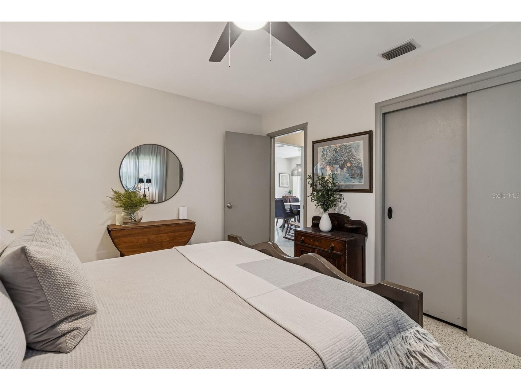 2000 Serpentine Circle S Saint Petersburg FL 33712 TB8470786 image50