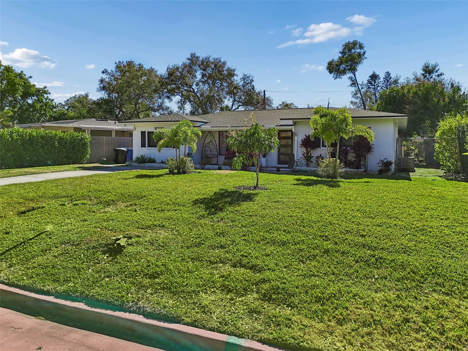 2000 Serpentine Circle S Saint Petersburg FL 33712 TB8470786 image72