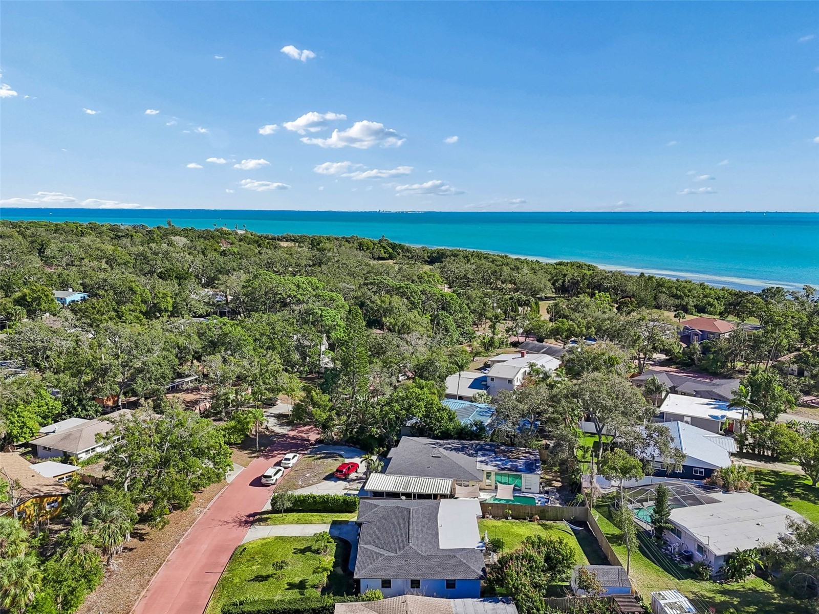 2000 Serpentine Circle S Saint Petersburg FL 33712 TB8470786 image76