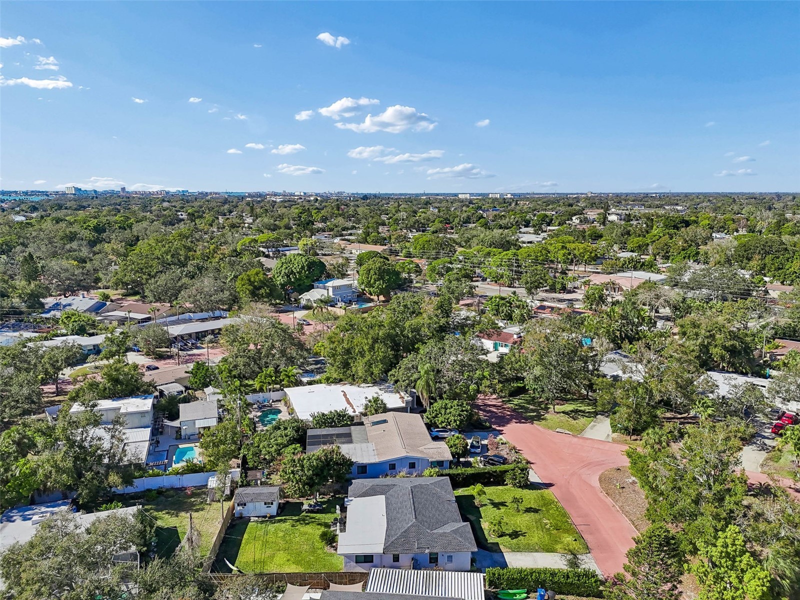 2000 Serpentine Circle S Saint Petersburg FL 33712 TB8470786 image78