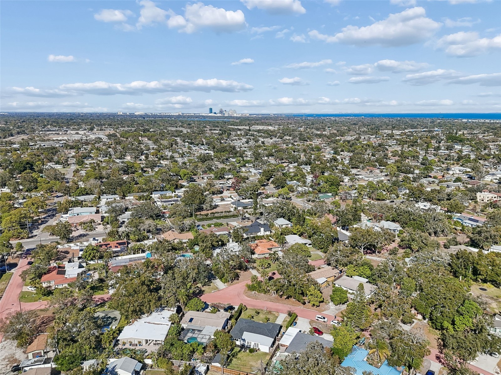 2000 Serpentine Circle S Saint Petersburg FL 33712 TB8470786 image84