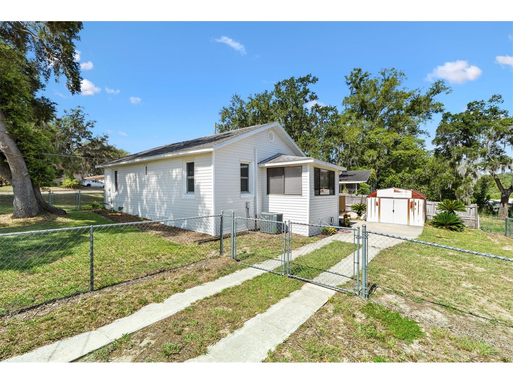 2000 South Street Leesburg FL 34748 - LAKE HOLLYWOOD G5114284 image2
