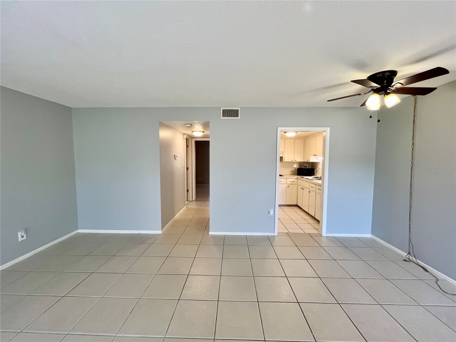 2000 World Parkway Boulevard #6 Clearwater FL 33763 TB8487106 image7