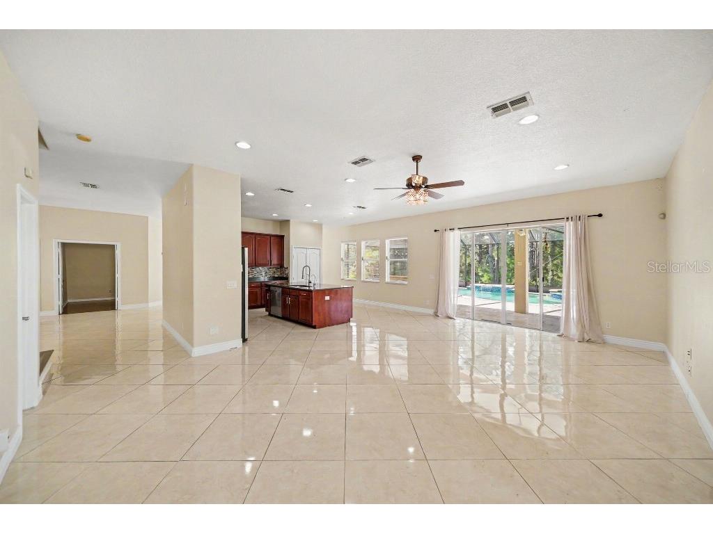 20009 Oakflower Avenue Tampa FL 33647 TB8532244 image11