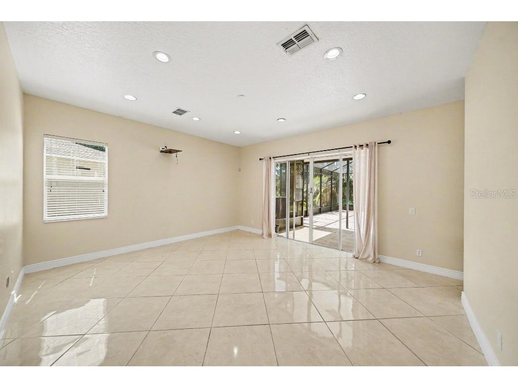 20009 Oakflower Avenue Tampa FL 33647 TB8532244 image17