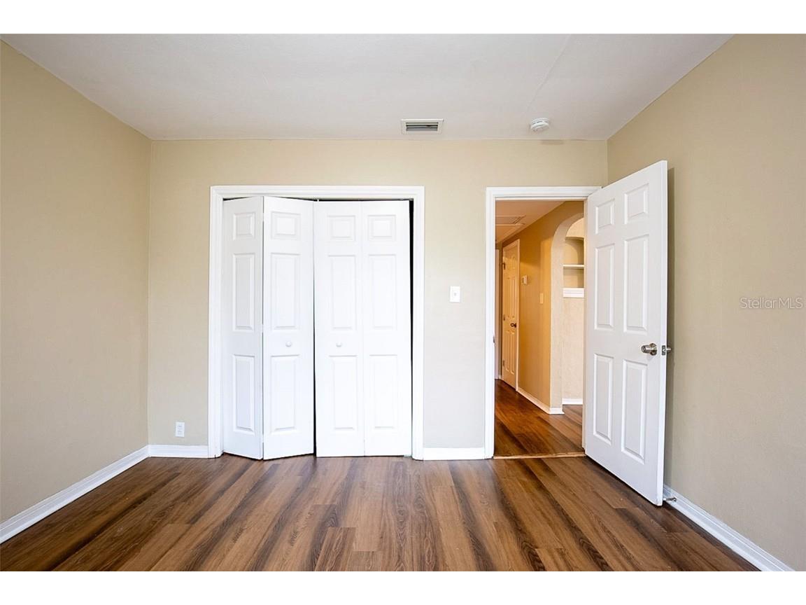 2001 16th Street S Saint Petersburg FL 33705 O6299278 image11