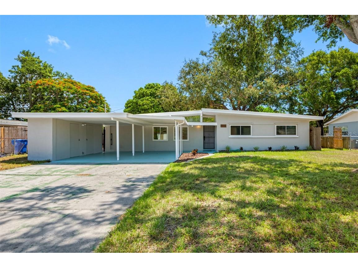 2001 32nd Street W Bradenton FL 34205 T3464986 image1