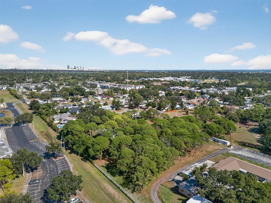 2001 62nd Avenue S Saint Petersburg FL 33712 TB8447764 image7