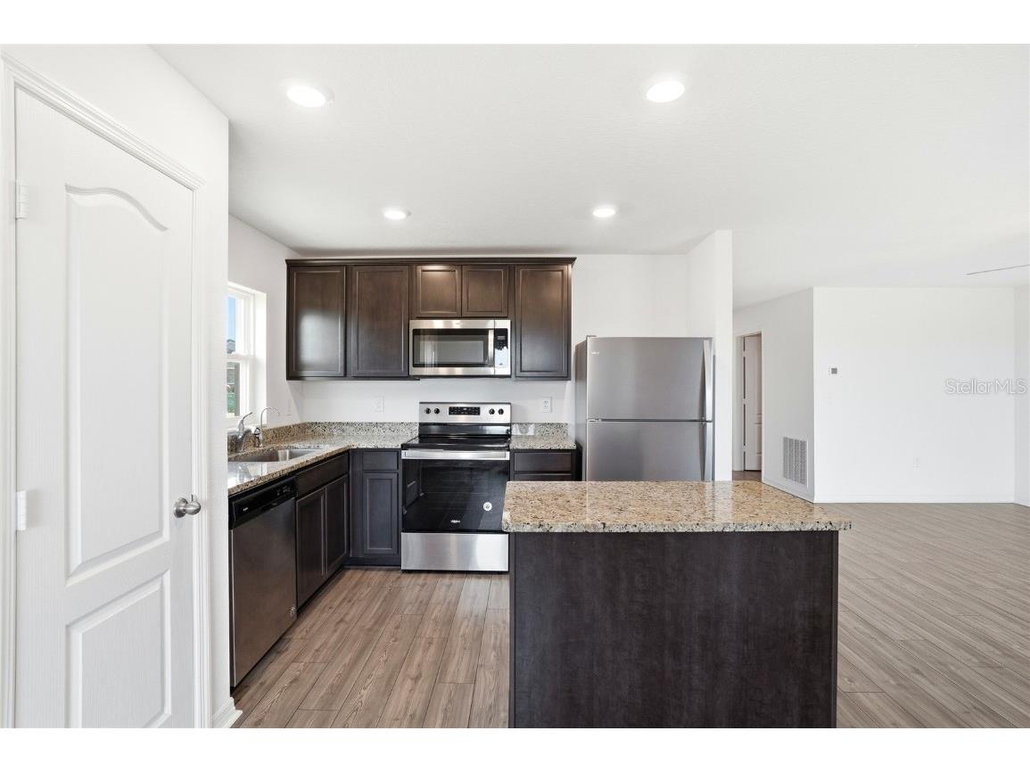 2001 Amber Sweet Circle Dundee FL 33838 L4957528 image9