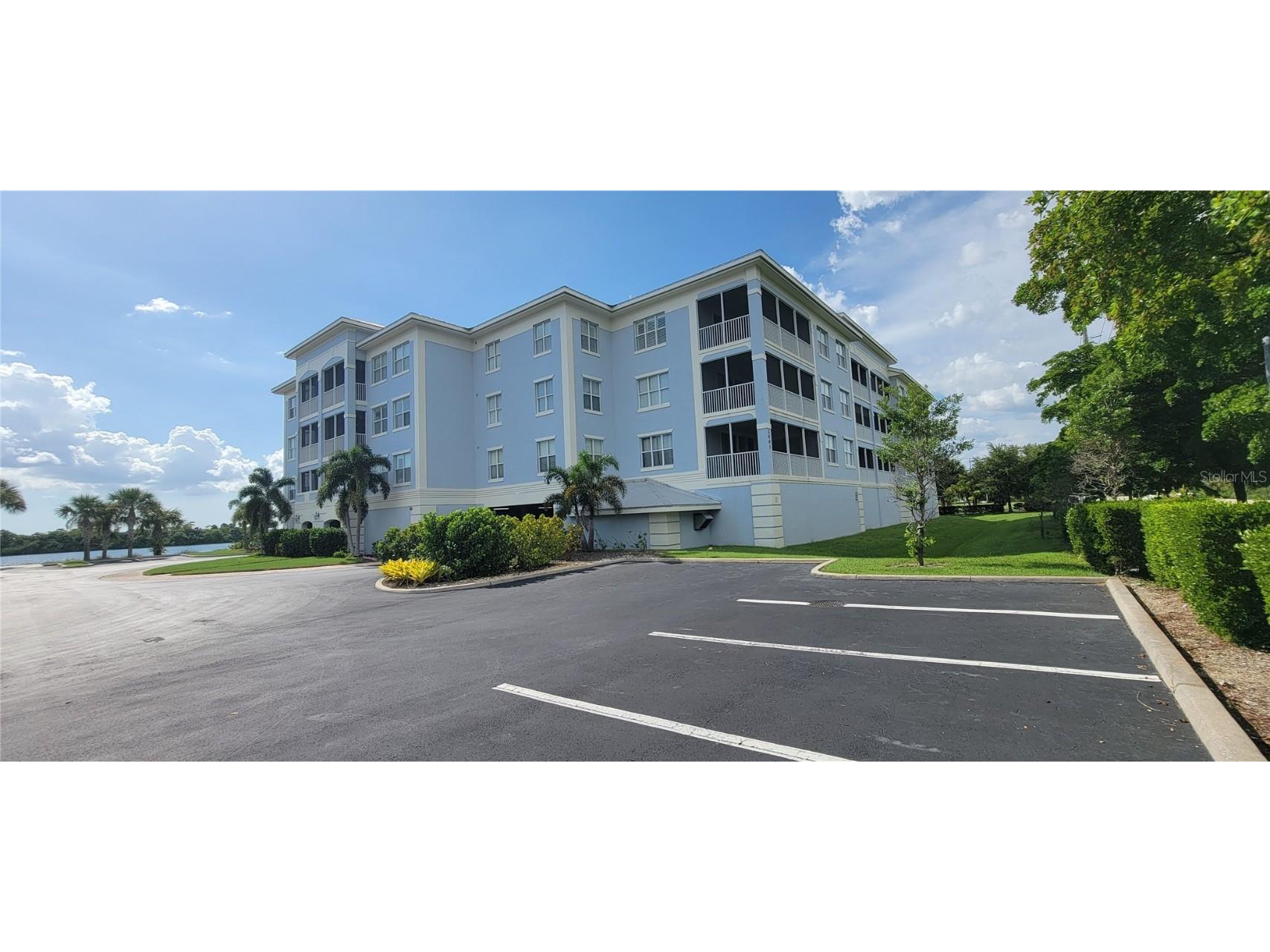 2001 Bal Harbor Boulevard #2207 Punta Gorda FL 33950 C7496494 image2