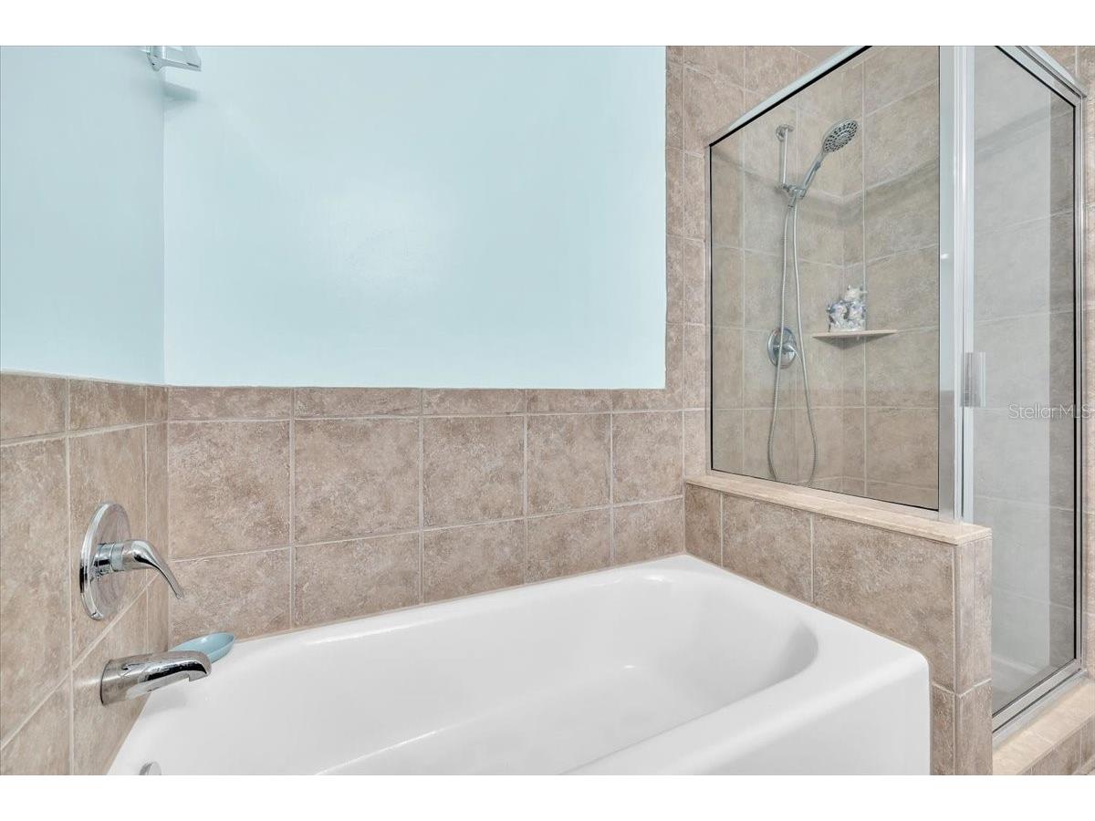 2001 Bal Harbor Boulevard #2207 Punta Gorda FL 33950 C7525449 image19