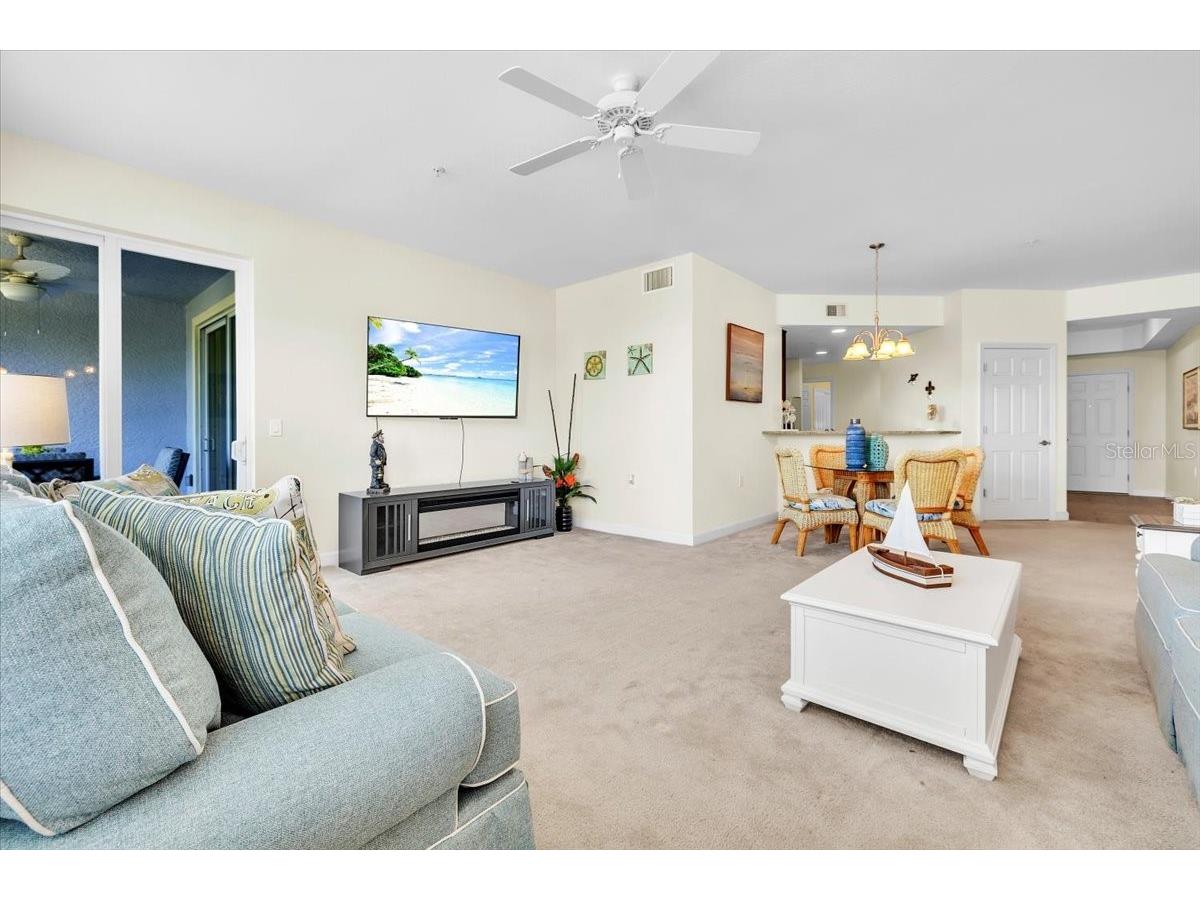 2001 Bal Harbor Boulevard #2207 Punta Gorda FL 33950 C7525449 image8
