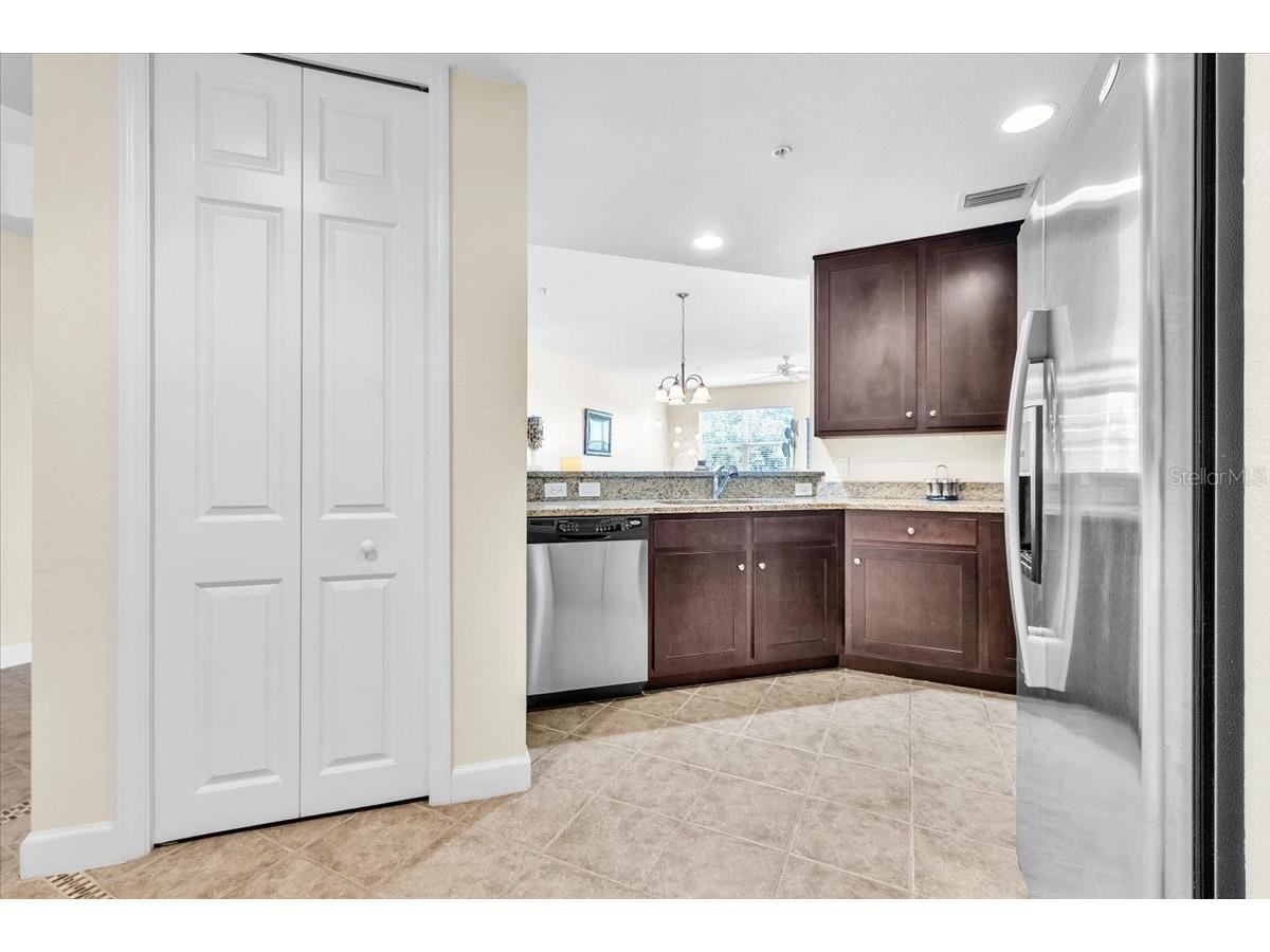 2001 Bal Harbor Boulevard #2207 Punta Gorda FL 33950 C7525449 image9