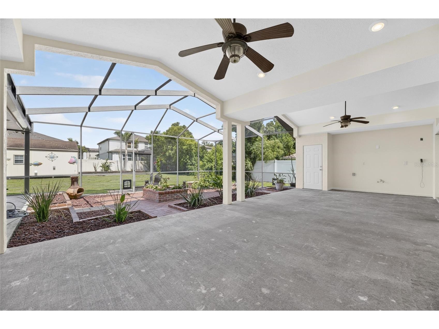 2001 Cimmaron Run Drive Valrico FL 33594 TB8520882 image42