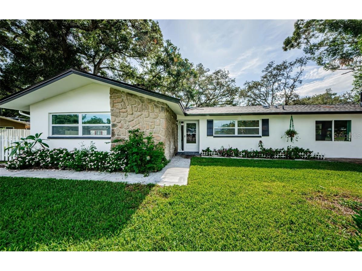 2001 Culberson Avenue Dunedin FL 34698 U8253421 image1