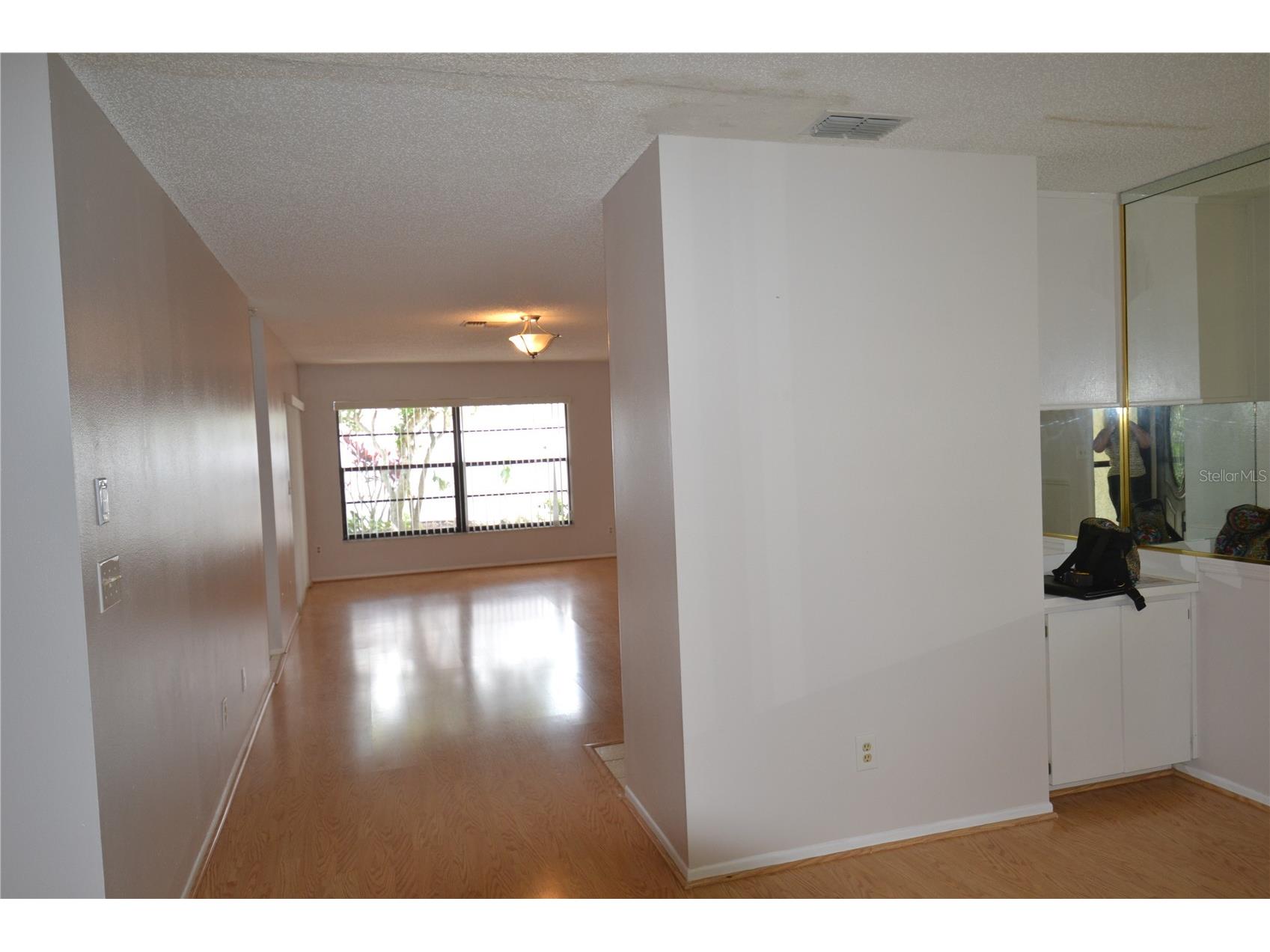 2001 Dover Court Oldsmar FL 34677 TB8526064 image3