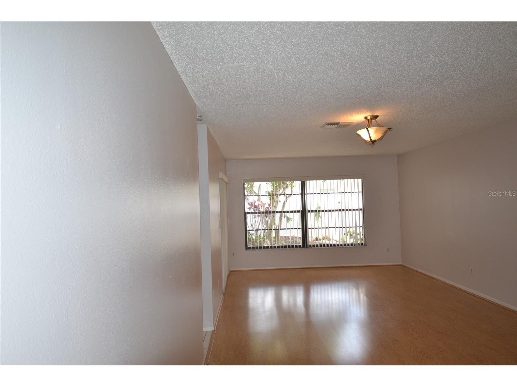 2001 Dover Court Oldsmar FL 34677 TB8526064 image4