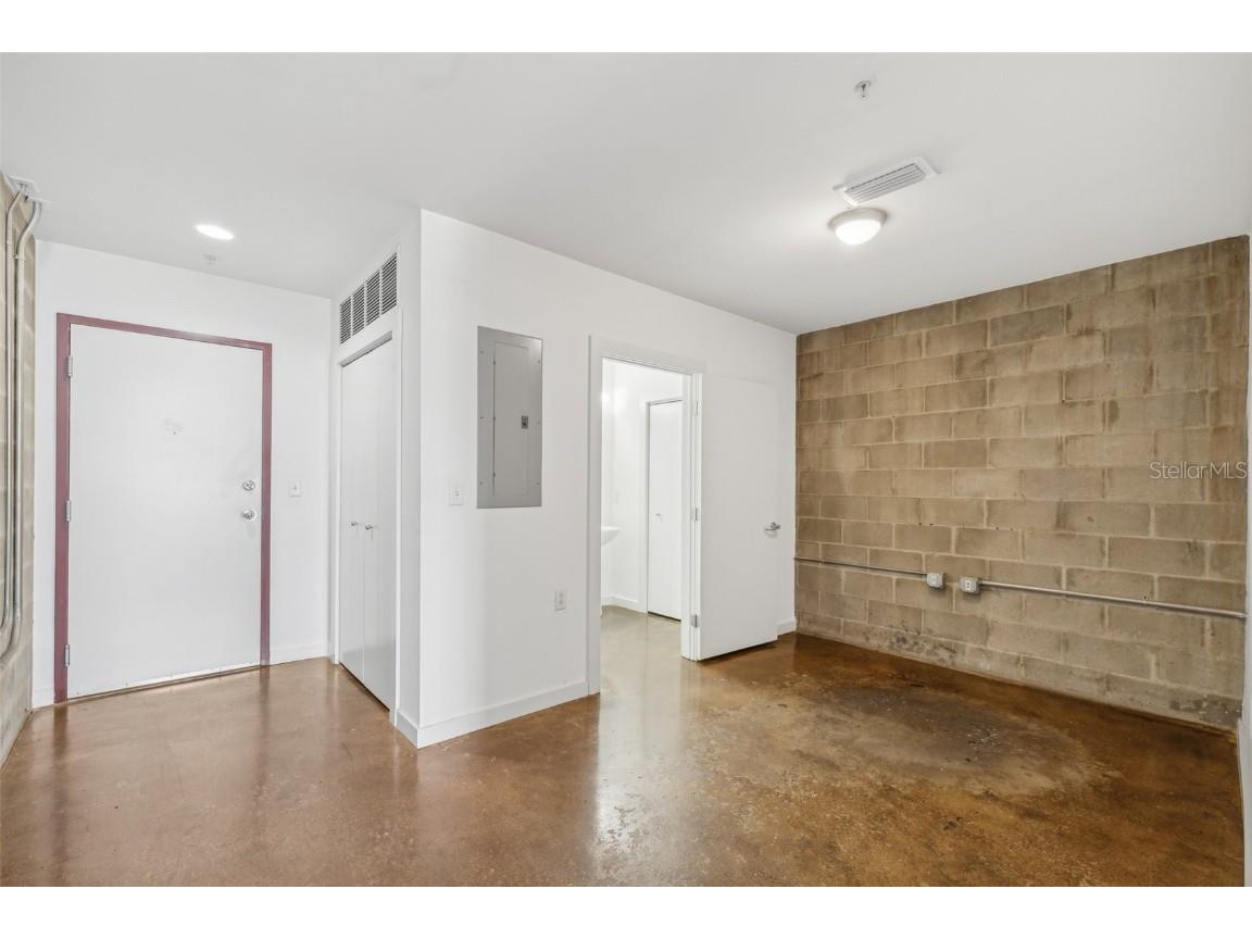 2001 E 2nd Avenue #22 Tampa FL 33605 TB8411755 image4