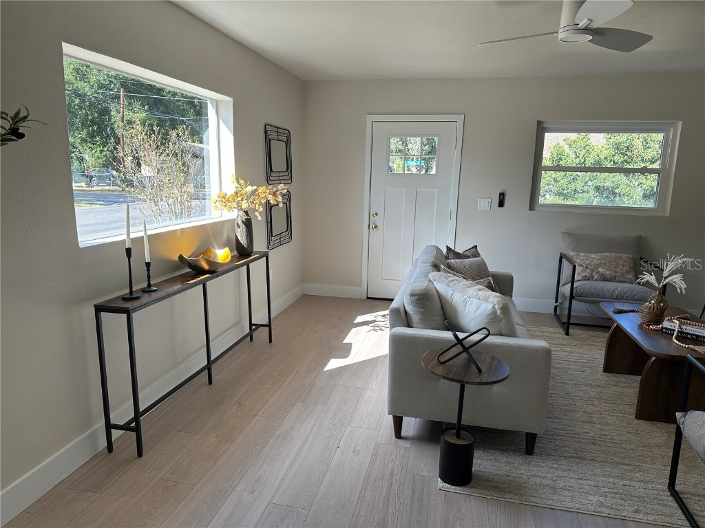 2001 E Powhatan Avenue Tampa FL 33610 TB8445577 image5