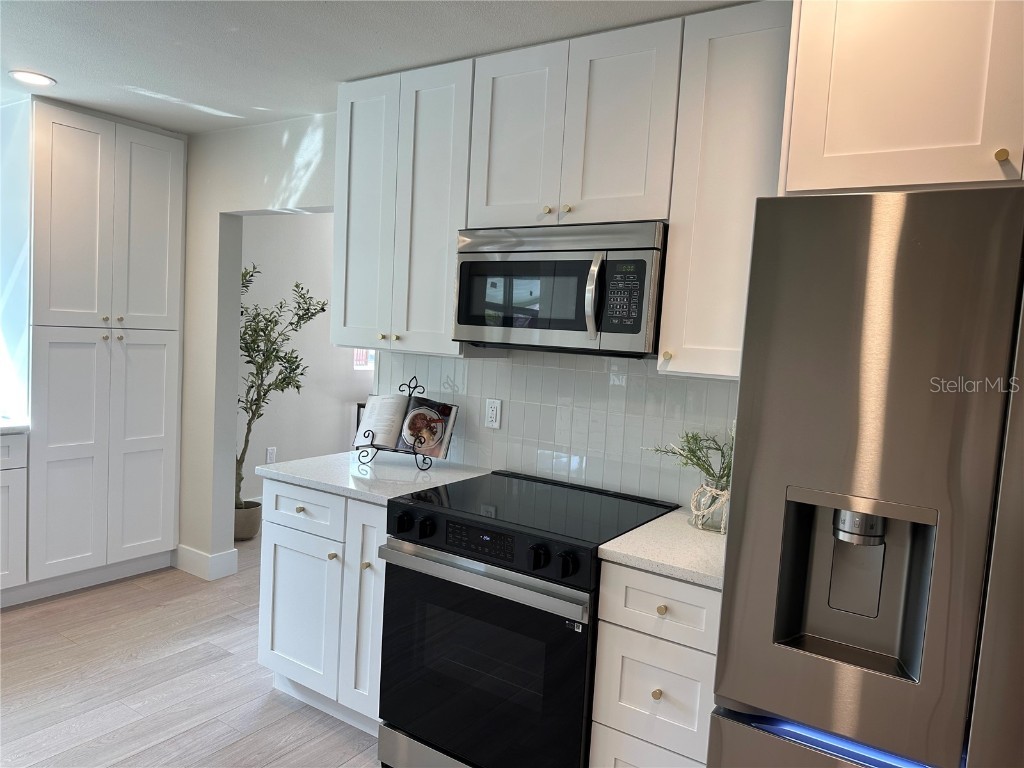 2001 E Powhatan Avenue Tampa FL 33610 TB8445577 image7