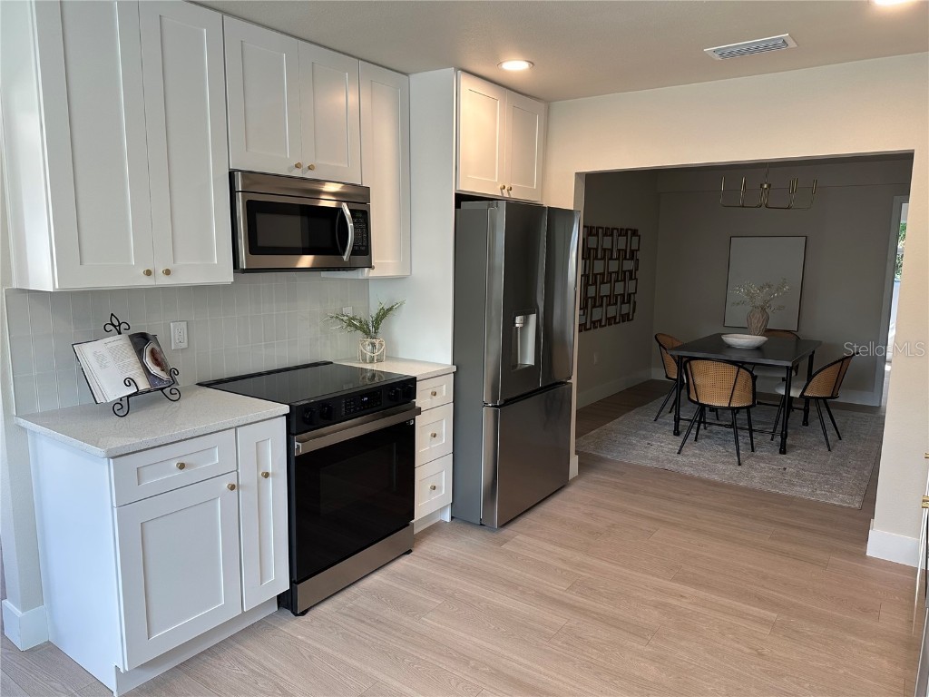 2001 E Powhatan Avenue Tampa FL 33610 TB8445577 image9