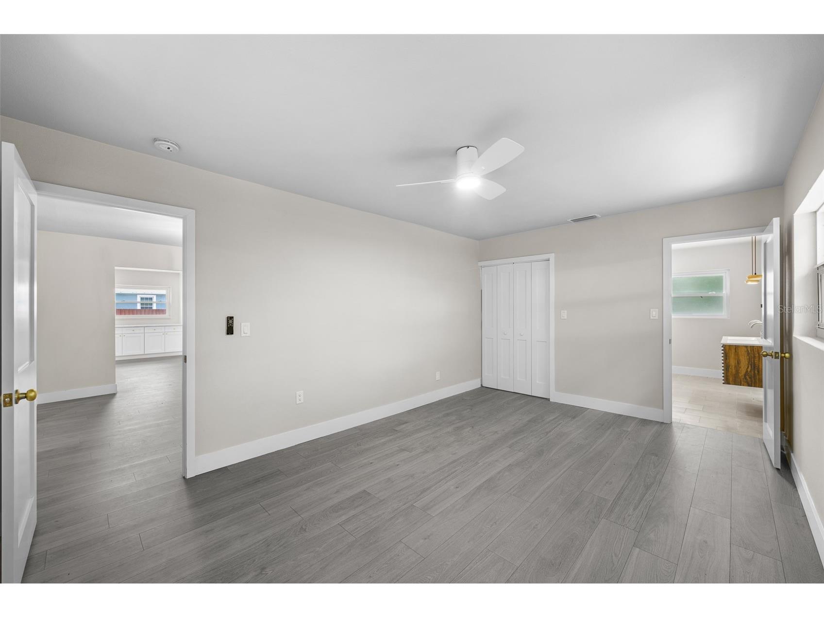 2001 E Powhatan Avenue Tampa FL 33610 TB8514051 image15