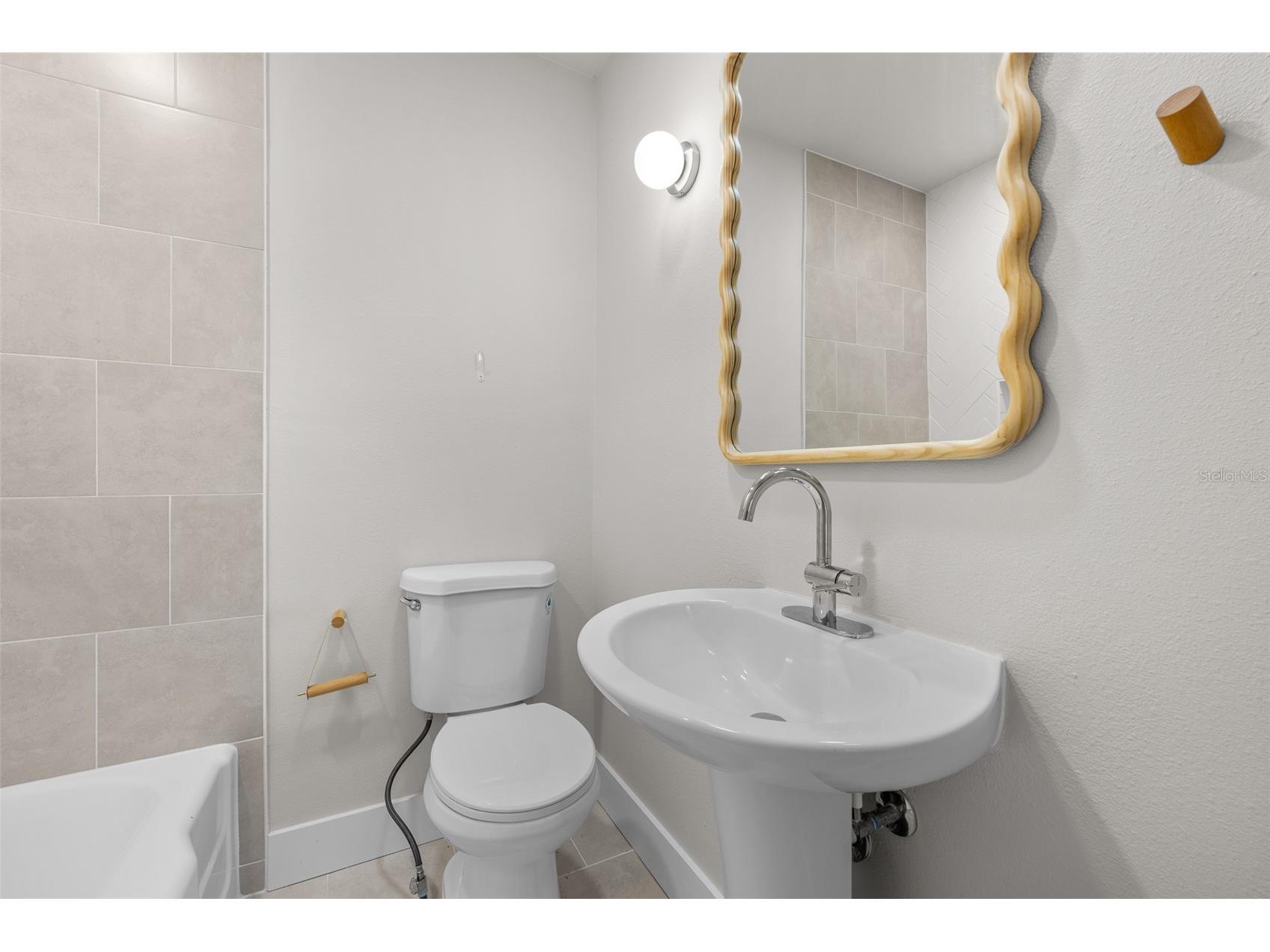 2001 E Powhatan Avenue Tampa FL 33610 TB8514051 image27