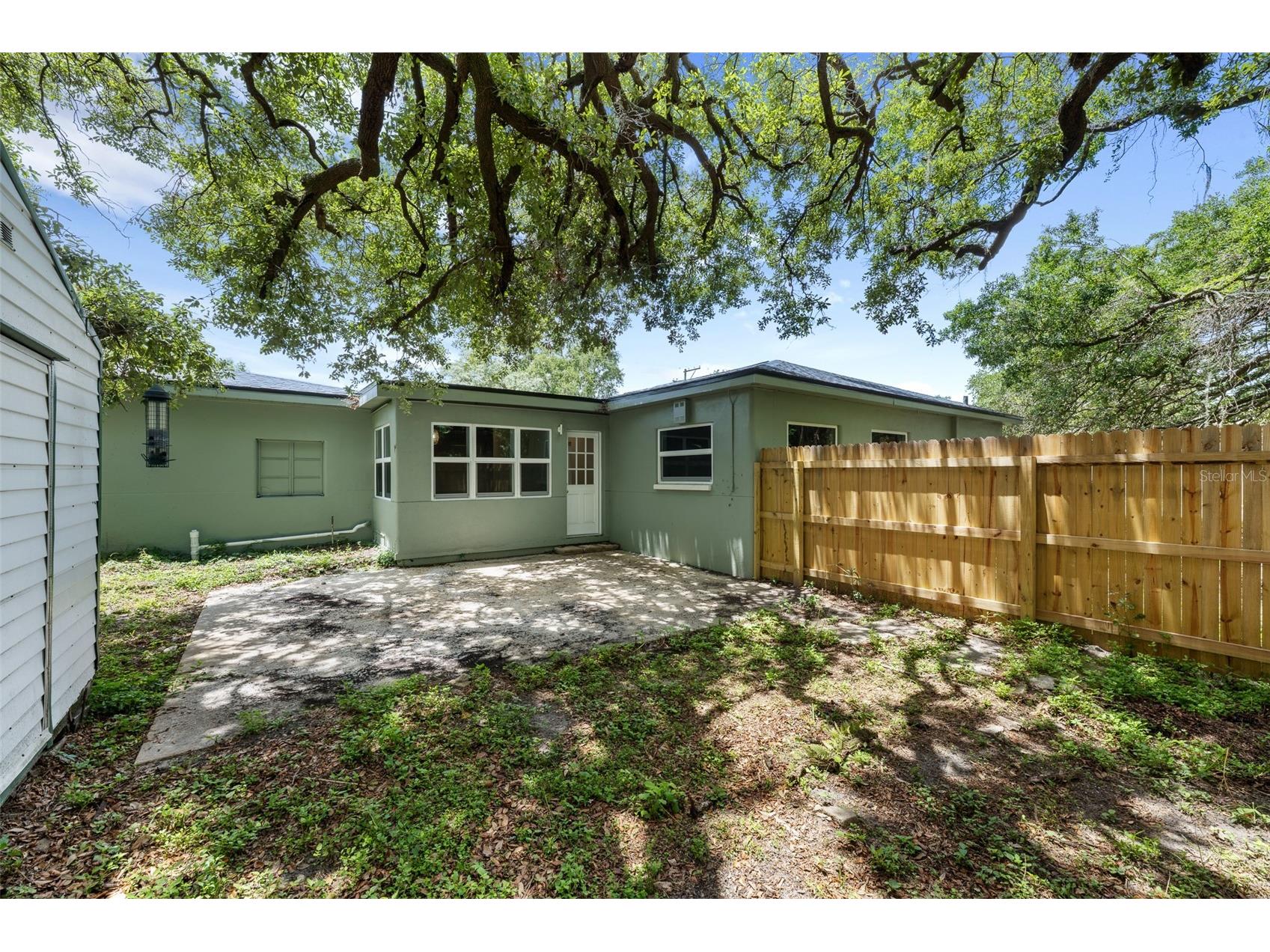2001 E Powhatan Avenue Tampa FL 33610 TB8514051 image34