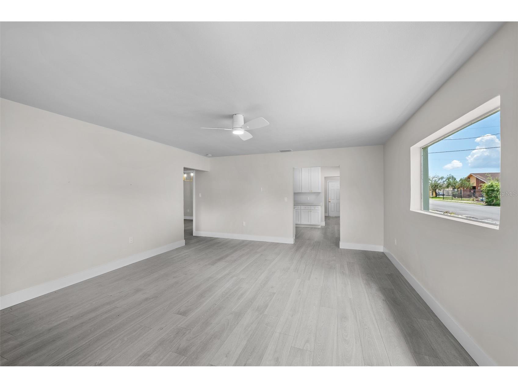 2001 E Powhatan Avenue Tampa FL 33610 TB8514051 image4