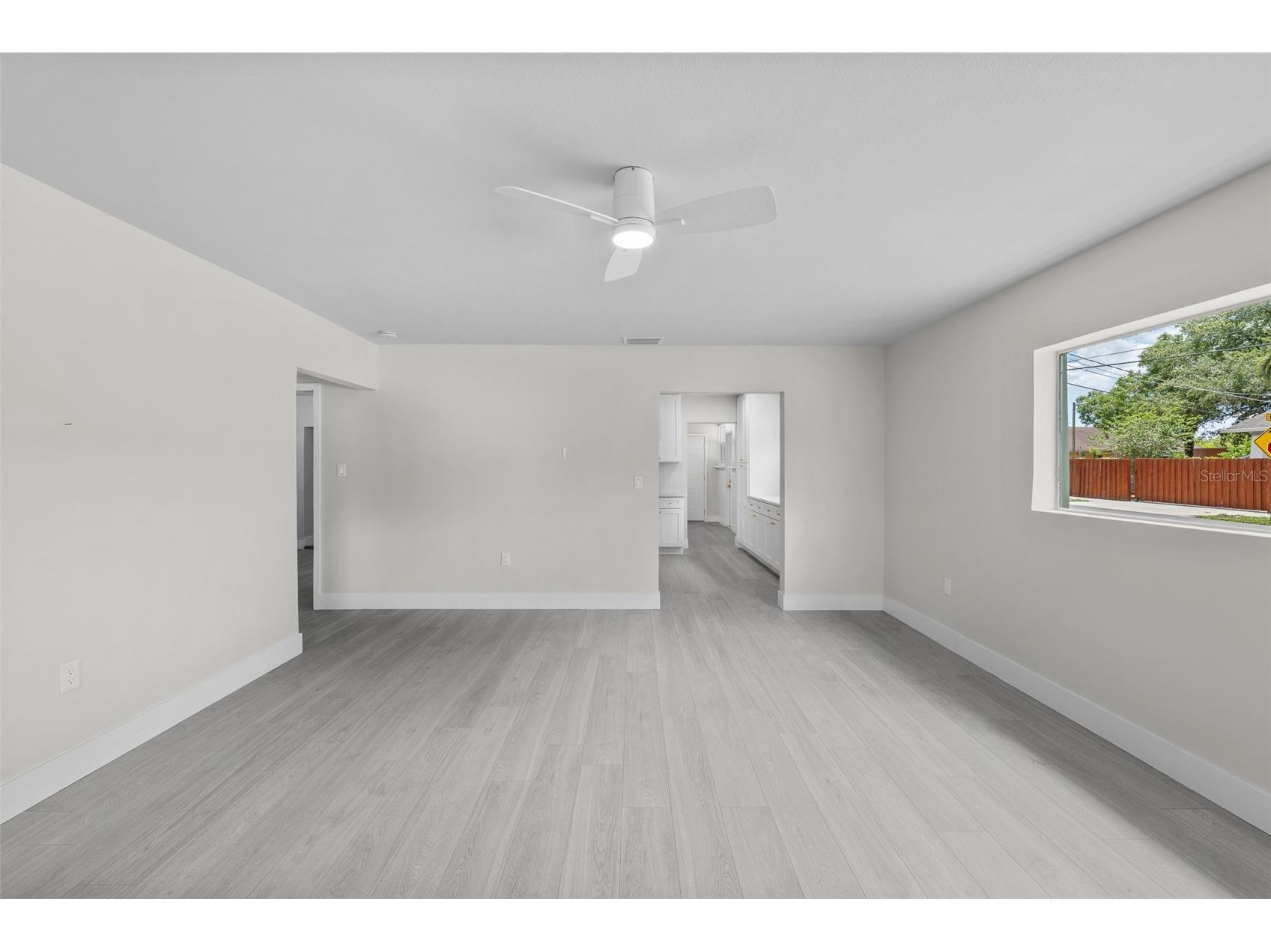 2001 E Powhatan Avenue Tampa FL 33610 TB8514051 image5