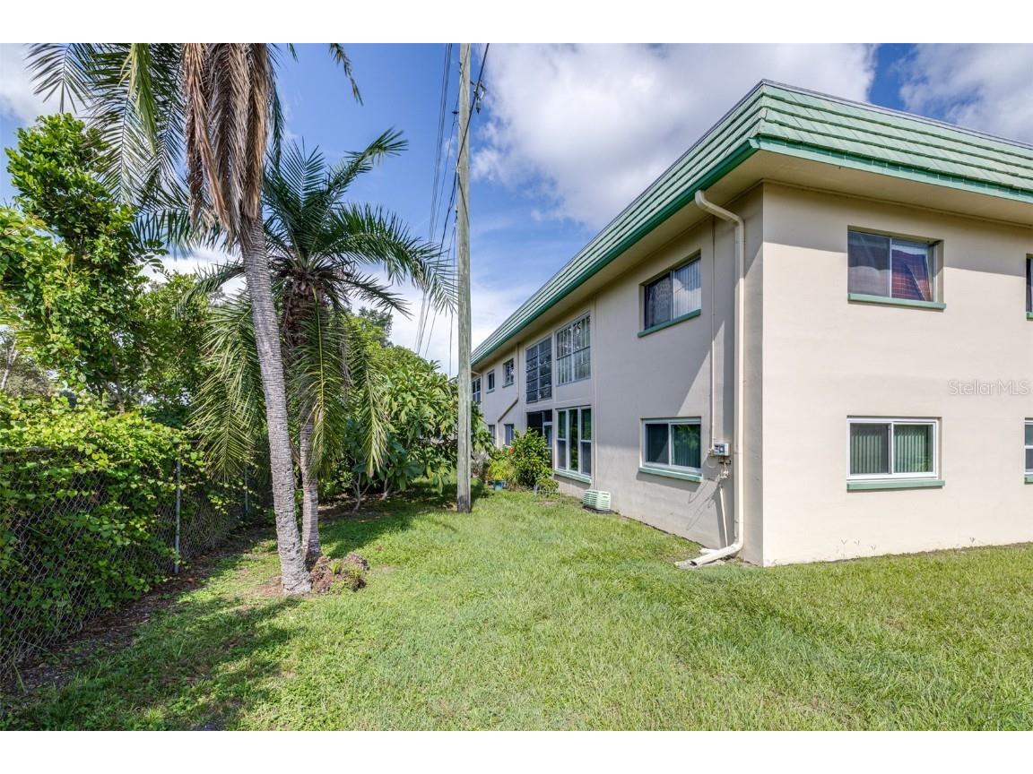 2001 Greenbriar Boulevard #1 Clearwater FL 33763 TB8418831 image8