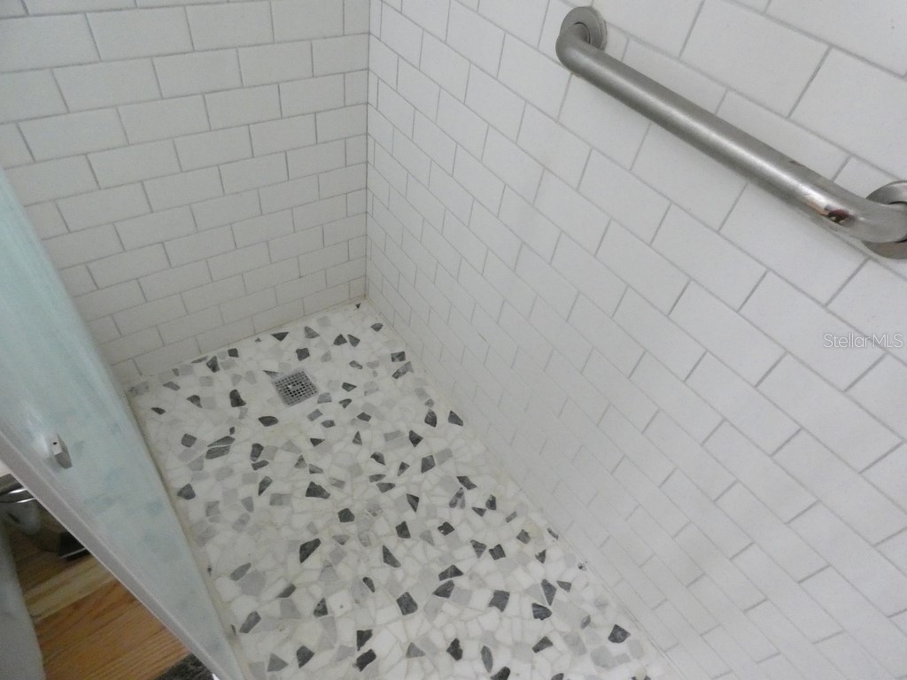 2001 Greenbriar Boulevard #13 Clearwater FL 33763 W7881767 image10