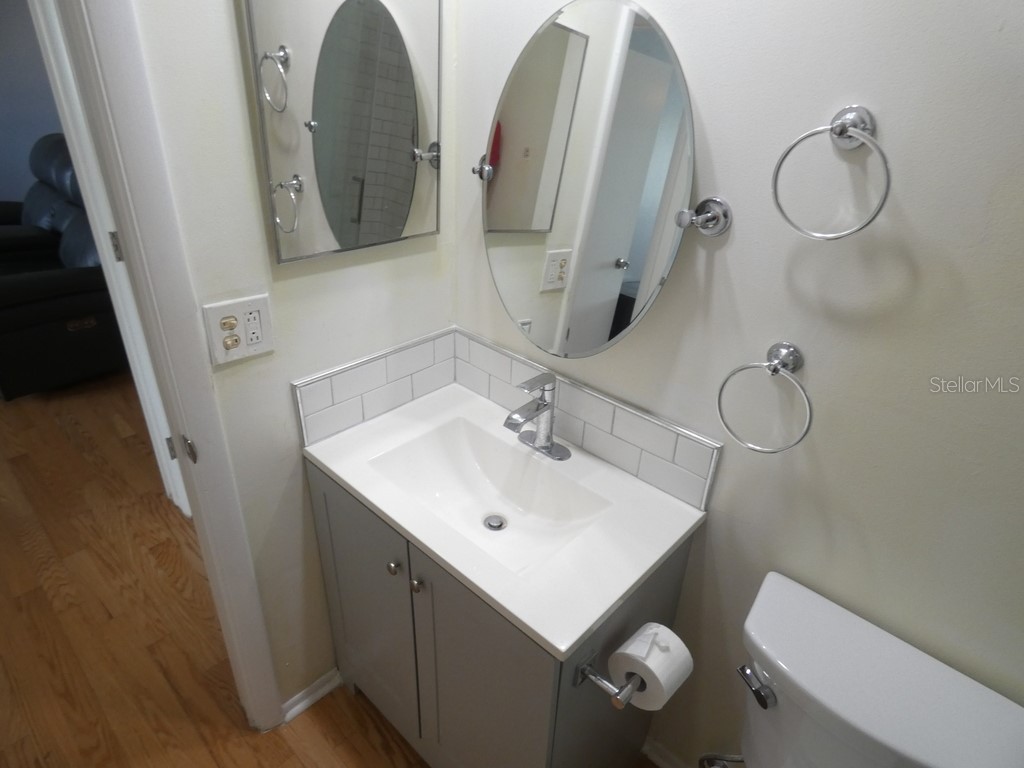 2001 Greenbriar Boulevard #13 Clearwater FL 33763 W7881767 image11