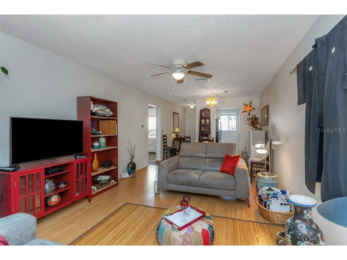 2001 Greenbriar Boulevard #17 Clearwater FL 33763 TB8409021 image15