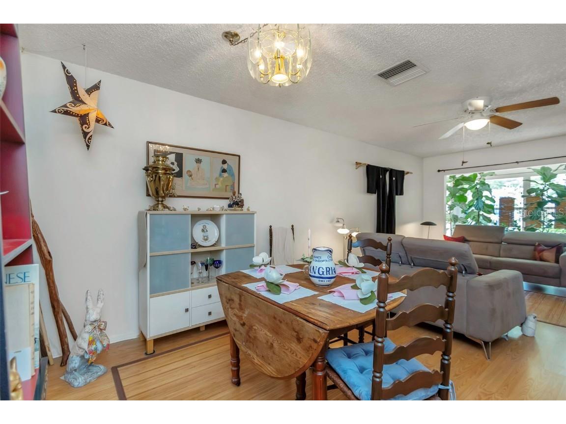 2001 Greenbriar Boulevard #17 Clearwater FL 33763 TB8409021 image25