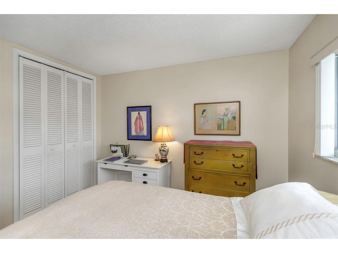 2001 Greenbriar Boulevard #17 Clearwater FL 33763 TB8409021 image38