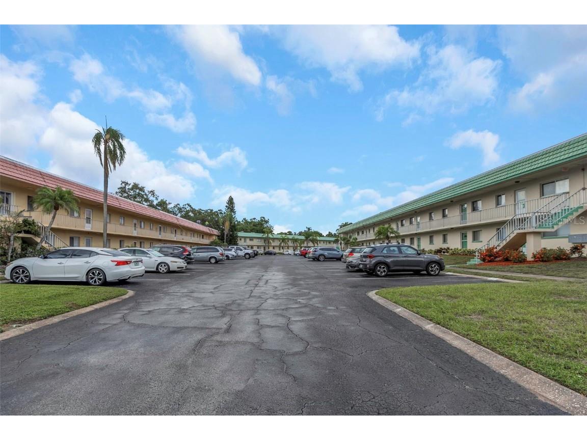 2001 Greenbriar Boulevard #17 Clearwater FL 33763 TB8409021 image42