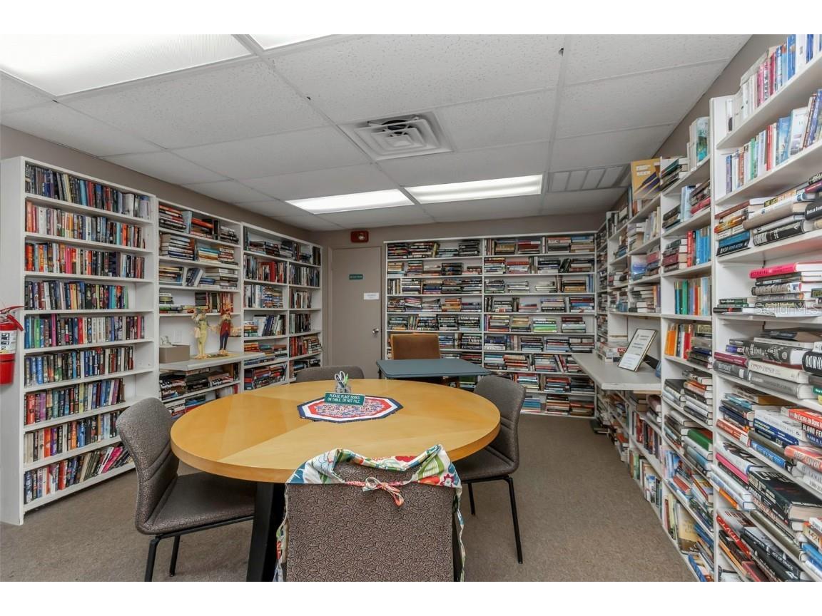 2001 Greenbriar Boulevard #17 Clearwater FL 33763 TB8409021 image68