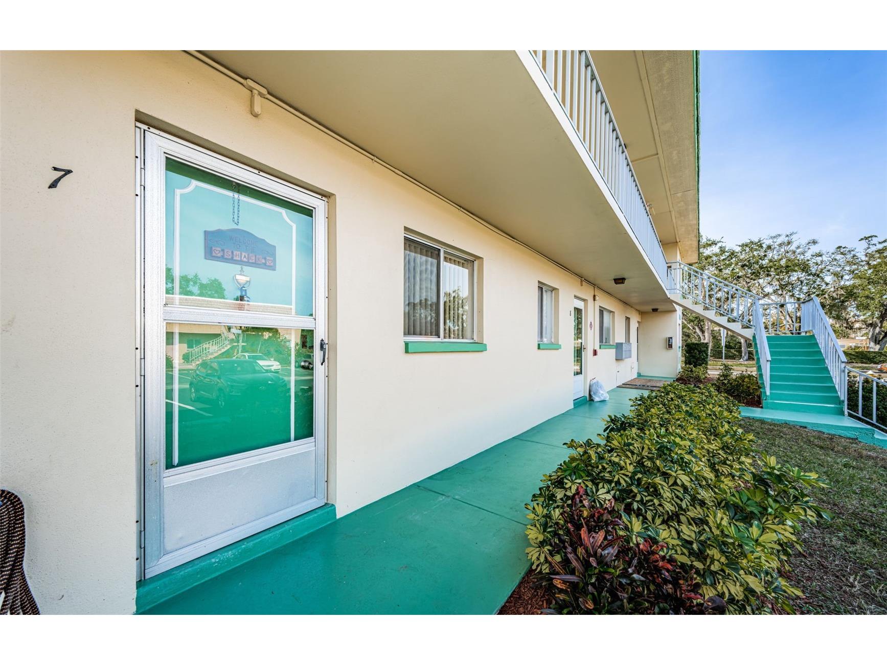 2001 Greenbriar Boulevard #7 Clearwater FL 33763 TB8455109 image1