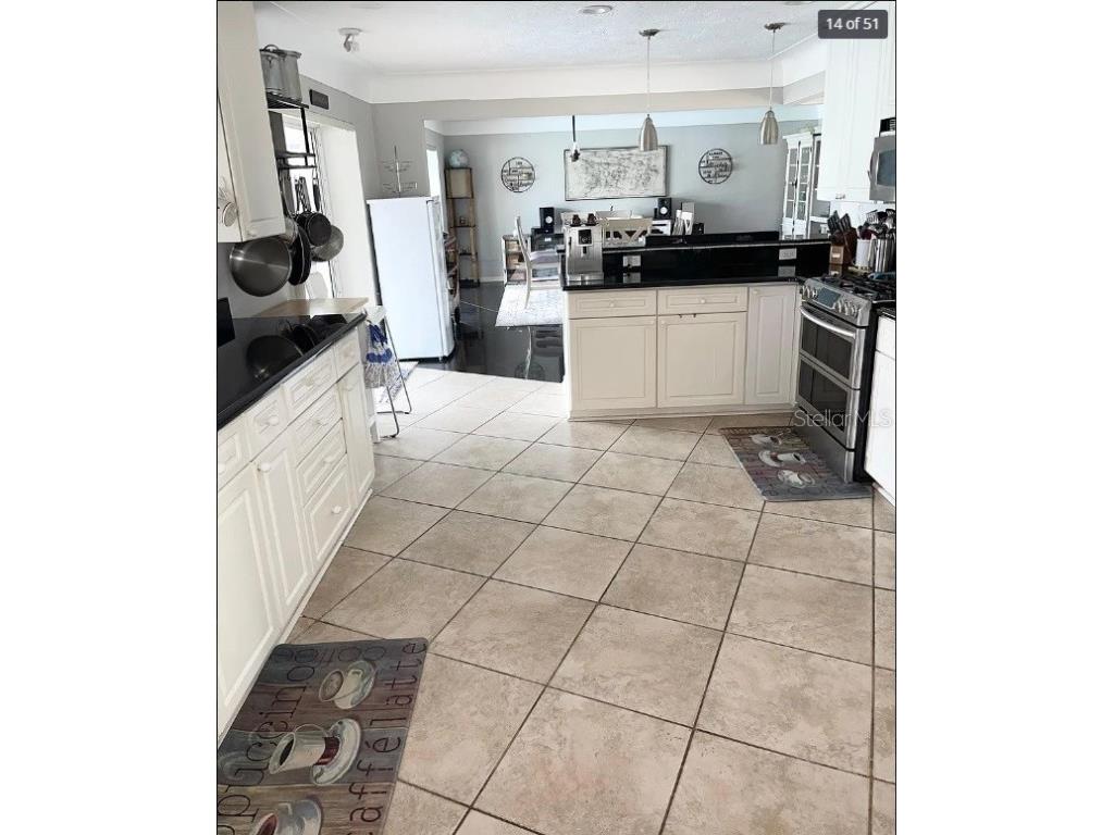 2001 Hawaii Avenue NE Saint Petersburg FL 33703 TB8430279 image15