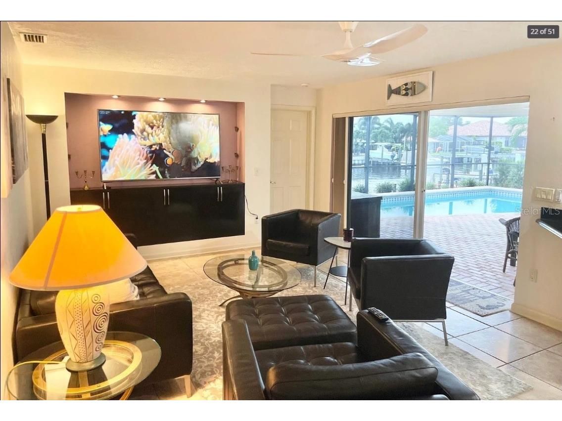 2001 Hawaii Avenue NE Saint Petersburg FL 33703 TB8430279 image23