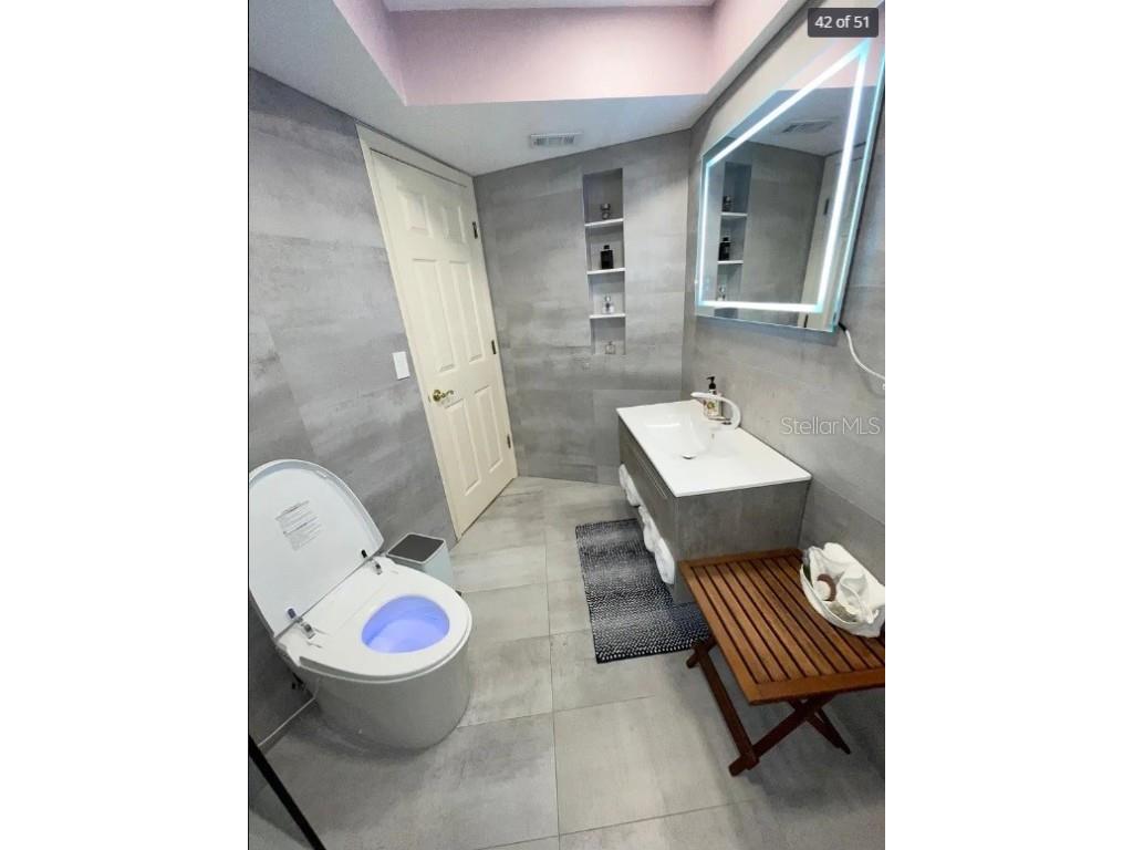 2001 Hawaii Avenue NE Saint Petersburg FL 33703 TB8430279 image43