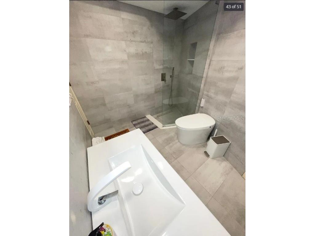 2001 Hawaii Avenue NE Saint Petersburg FL 33703 TB8430279 image44