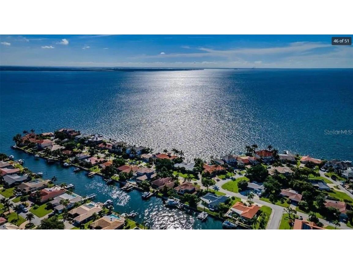 2001 Hawaii Avenue NE Saint Petersburg FL 33703 TB8430279 image47