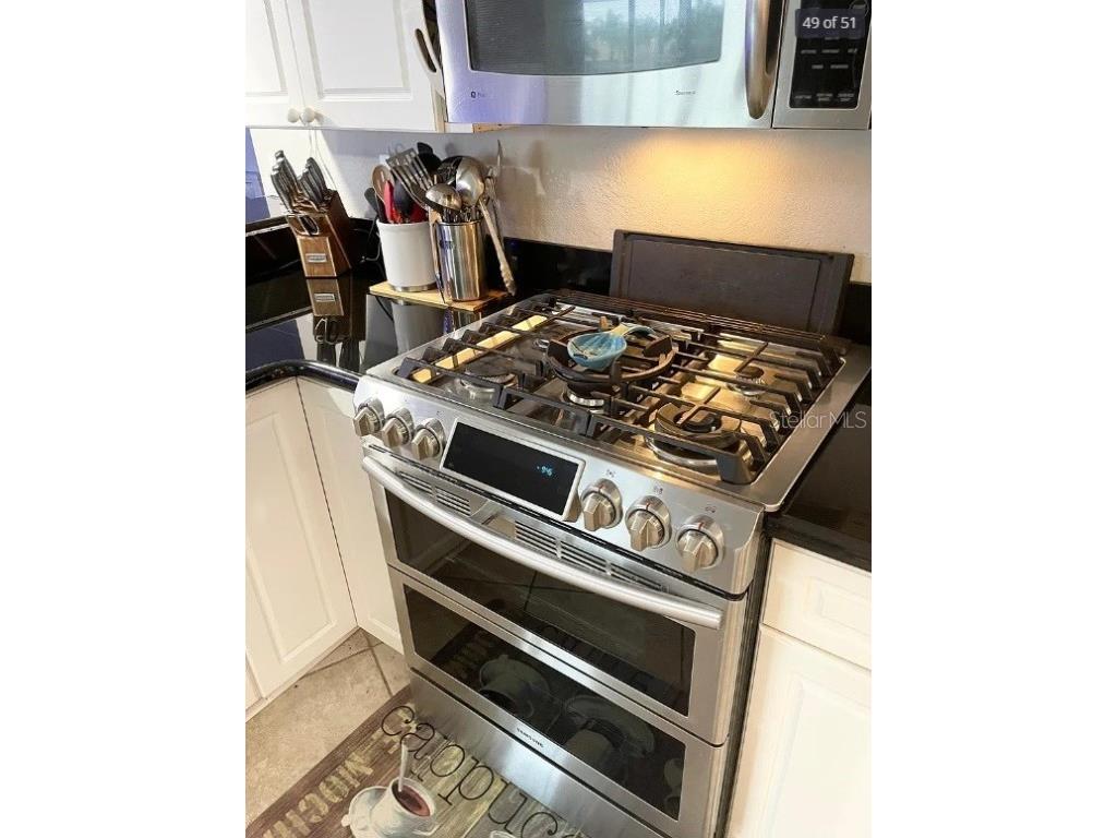 2001 Hawaii Avenue NE Saint Petersburg FL 33703 TB8430279 image49